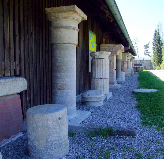 2011_08090397